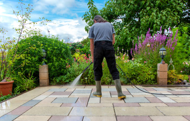 Lake Mills, IA Pressure Washing Services Company